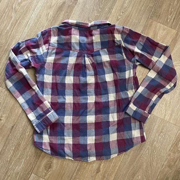 Maurice’s Flannel - Picture 4 of 7